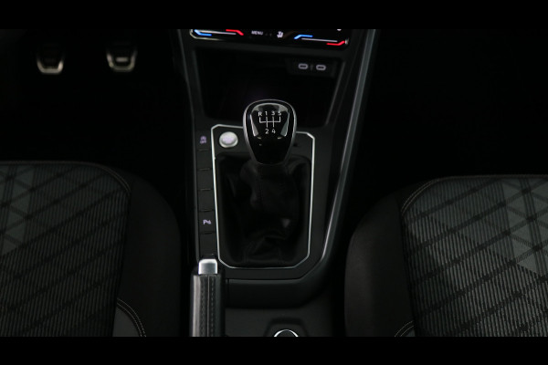 Volkswagen Polo 1.0 TSI 95pk R-Line / Navigatie / Stoelverwarming / Camera