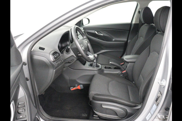 Hyundai i30 1.0 T-GDi MHEV Comfort Smart | Camera | Carplay | Keyless | Full LED | Navigatie | Climate control | Bluetooth | Cruise control | Parkeerhulp