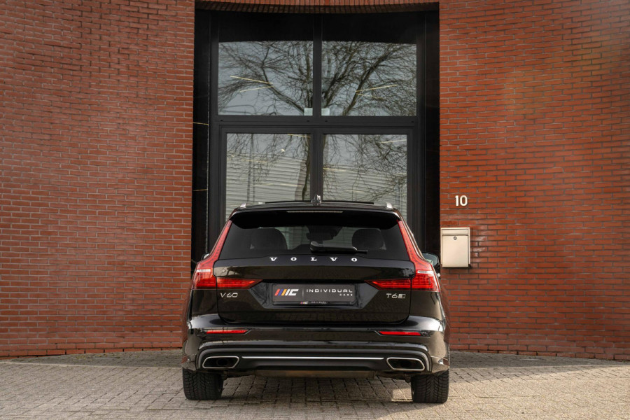 Volvo V60 2.0 T6 AWD Inscription 310pk Massage B&W Trekhaak