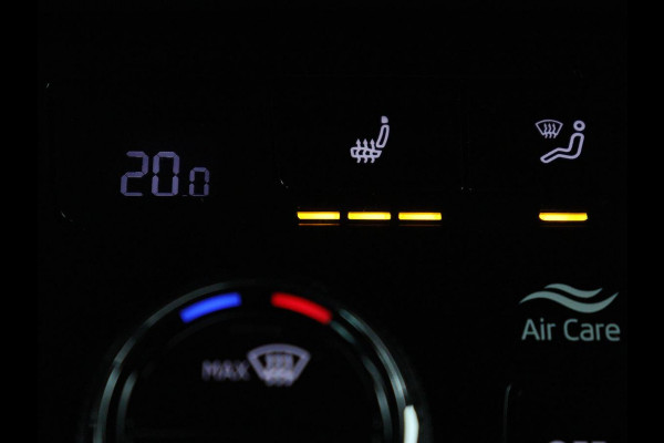 Škoda Karoq 1.5 TSI Sportline | Panoramadak | Stoelverwarming | Adaptive cruise | Camera | Sportstoelen | Virtual Cockpit | Navigatie | Sfeerverlichting | Full LED | 18'' | Keyless | Climate control