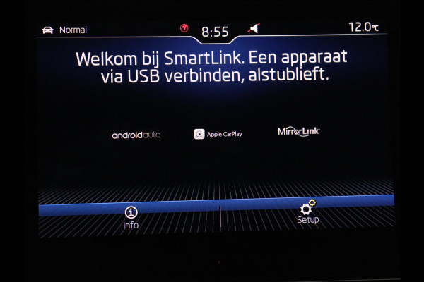 Škoda Karoq 1.5 TSI Sportline | Panoramadak | Stoelverwarming | Adaptive cruise | Camera | Sportstoelen | Virtual Cockpit | Navigatie | Sfeerverlichting | Full LED | 18'' | Keyless | Climate control