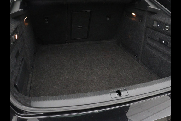 Škoda Superb 1.5 TSI Style Business | Panoramadak | Leder | Adaptive cruise | Stoelverwarming | Camera | Bi-Xenon | Navigatie | Dodehoek detectie | Getint glas