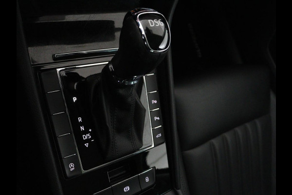 Škoda Superb 1.5 TSI Style Business | Panoramadak | Leder | Adaptive cruise | Stoelverwarming | Camera | Bi-Xenon | Navigatie | Dodehoek detectie | Getint glas