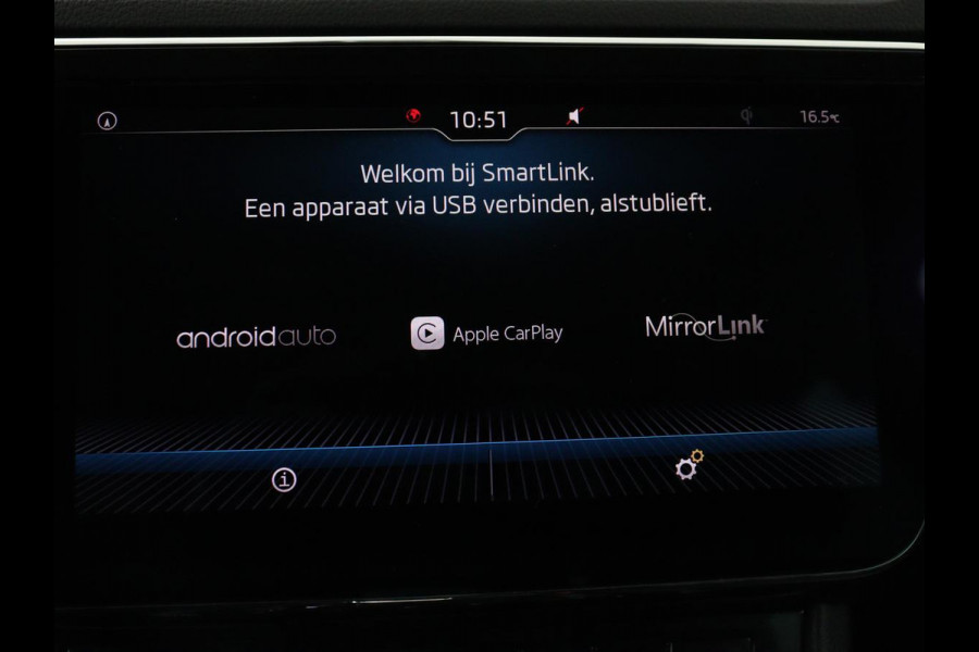 Škoda Superb 1.5 TSI Style Business | Panoramadak | Leder | Adaptive cruise | Stoelverwarming | Camera | Bi-Xenon | Navigatie | Dodehoek detectie | Getint glas