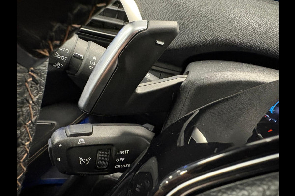 Peugeot 3008 1.6 Hybrid4 300PK GT*Pano*Leder*Winter-Pakket*Xenon*Trekhaak*PDC*