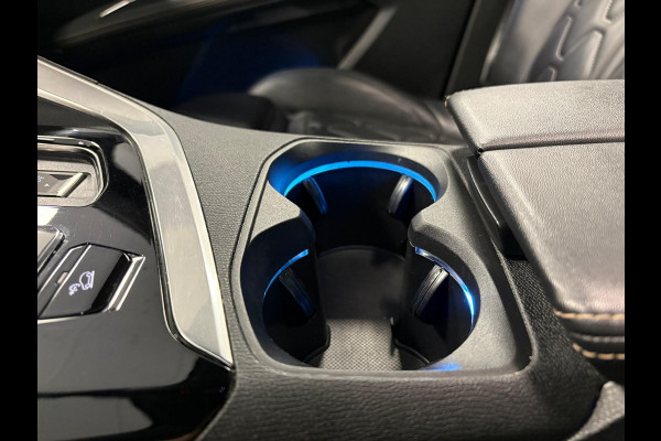 Peugeot 3008 1.6 Hybrid4 300PK GT*Pano*Leder*Winter-Pakket*Xenon*Trekhaak*PDC*