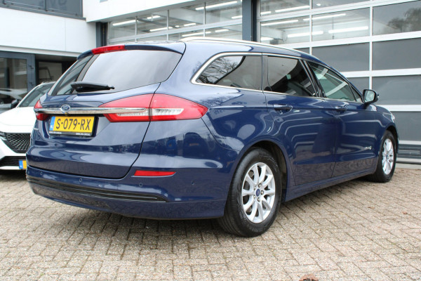 Ford Mondeo 2.0 IVCT HEV Titanium