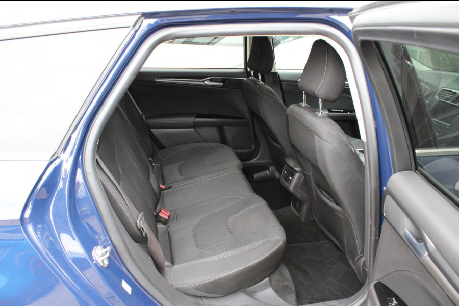 Ford Mondeo 2.0 IVCT HEV Titanium