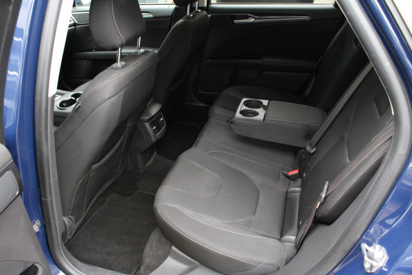 Ford Mondeo 2.0 IVCT HEV Titanium