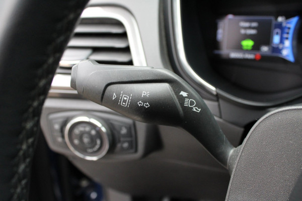 Ford Mondeo 2.0 IVCT HEV Titanium