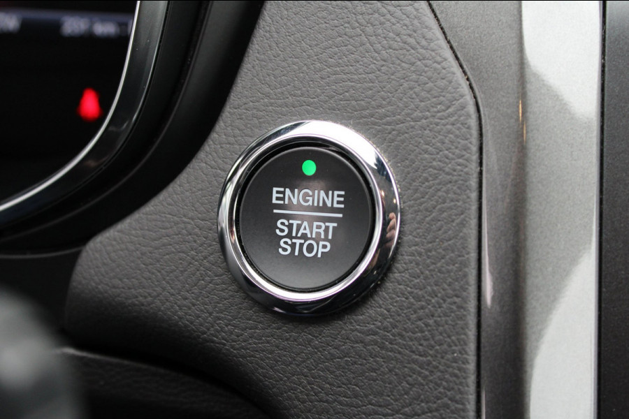 Ford Mondeo 2.0 IVCT HEV Titanium