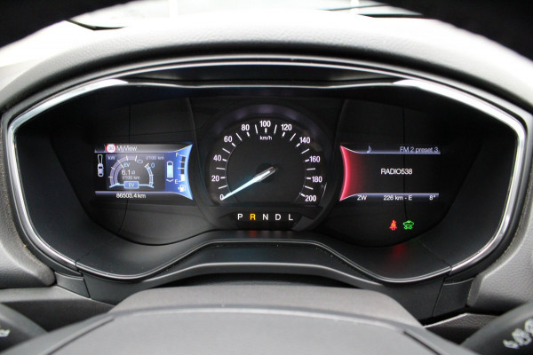 Ford Mondeo 2.0 IVCT HEV Titanium