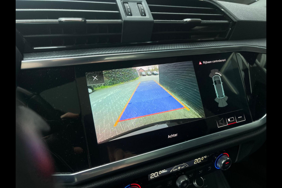 Audi Q3 35 TFSI 3x S Line Pro, Automaat, Pano, CarPlay, Camera, Cruise, Virtual Cockpit, 19"LM