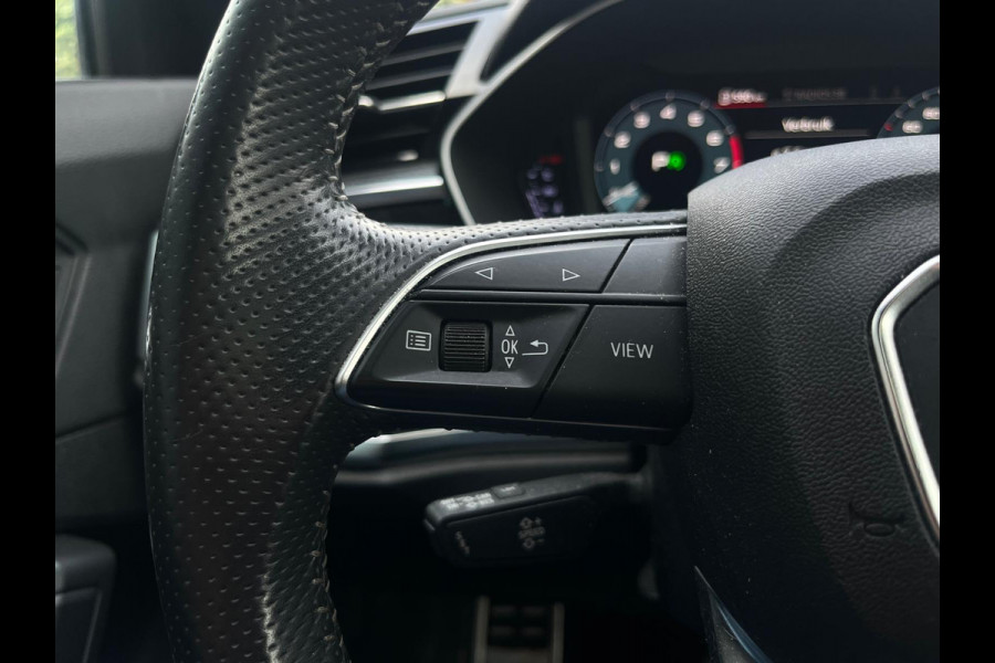 Audi Q3 35 TFSI 3x S Line Pro, Automaat, Pano, CarPlay, Camera, Cruise, Virtual Cockpit, 19"LM