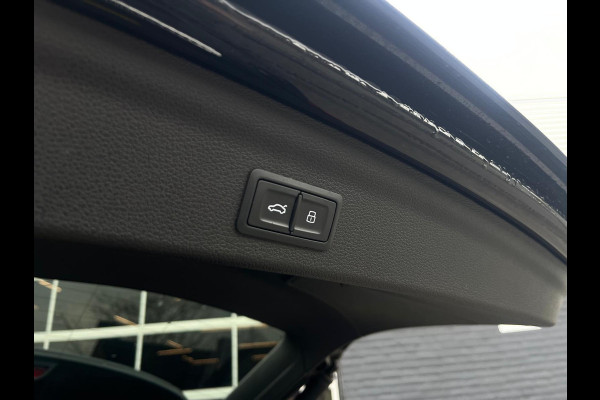 Audi Q3 35 TFSI 3x S Line Pro, Automaat, Pano, CarPlay, Camera, Cruise, Virtual Cockpit, 19"LM