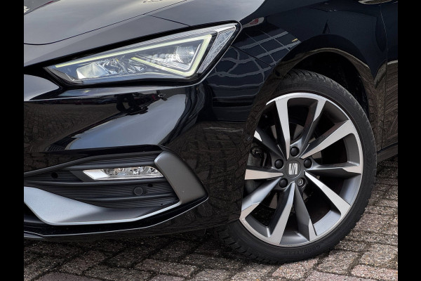 Seat Leon Sportstourer 1.5 eTSI FR Business Intense 150 PK | Schuif-Kantel Dak | NL-Auto | Camera | Beats Audio | Virtual Cockpit