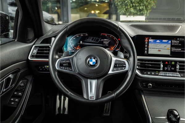 BMW 3-serie 330i High Executive Edition - M Sport | Origineel NL | Volleder | HUD | Camera