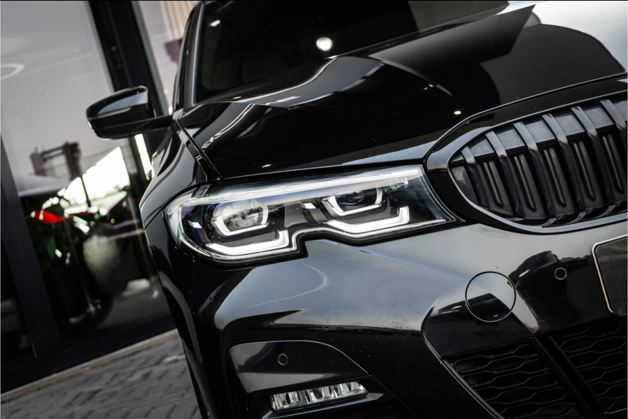 BMW 3-serie 330i High Executive Edition - M Sport | Origineel NL | Volleder | HUD | Camera