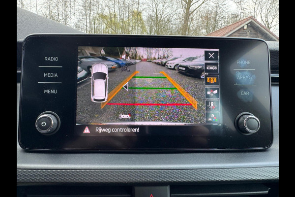 Škoda Kamiq TSI 110PK AMBITION CAMERA/CRUISE/CARPLAY