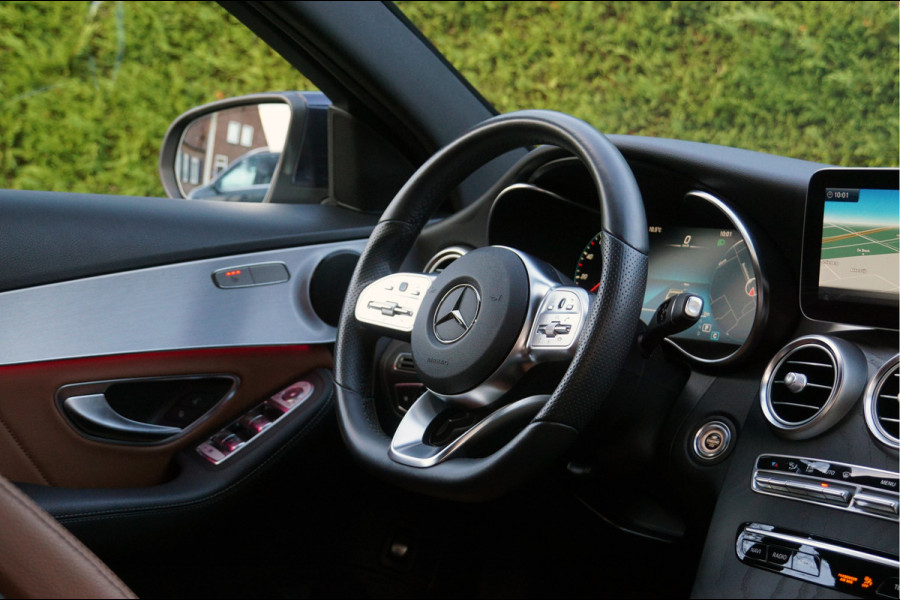 Mercedes-Benz C-Klasse C 180 AMG line | Sound Multibeam Panoramadak Bruin leder Artico