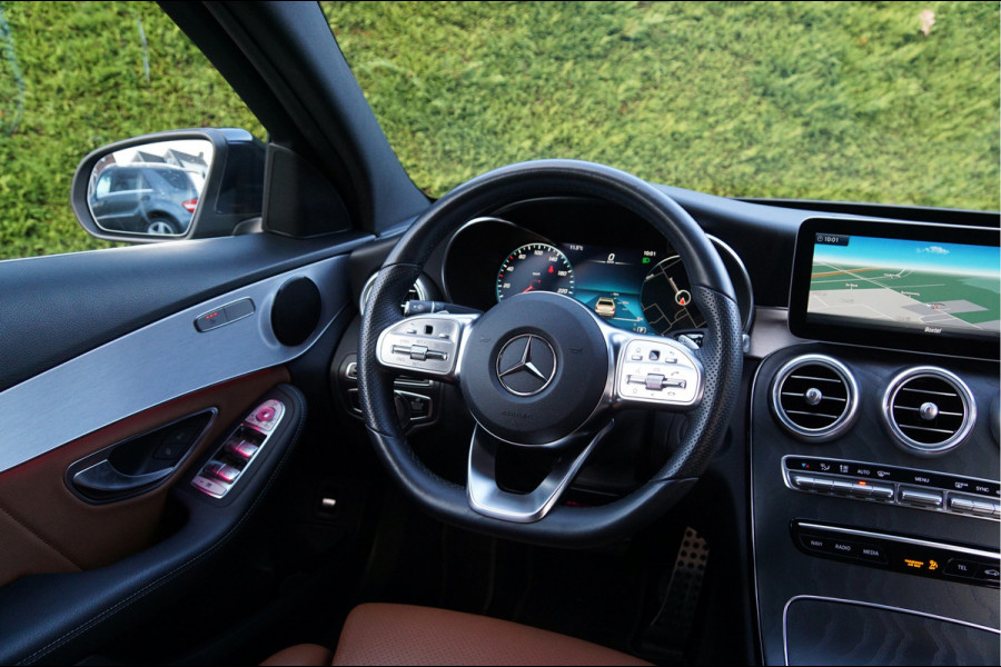 Mercedes-Benz C-Klasse C 180 AMG line | Sound Multibeam Panoramadak Bruin leder Artico