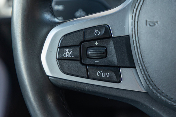 BMW X3 SDrive20i High Executive M-Sport I Panoramadak I Adaptive Led I Mokka Leder I Sportstoelen I BTW