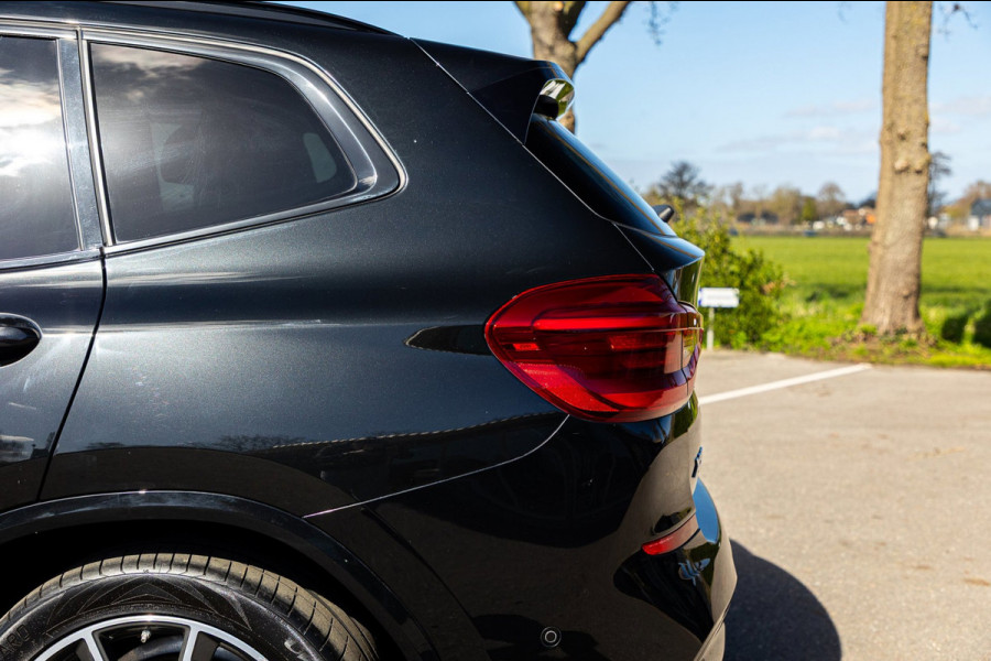 BMW X3 SDrive20i High Executive M-Sport I Panoramadak I Adaptive Led I Mokka Leder I Sportstoelen I BTW