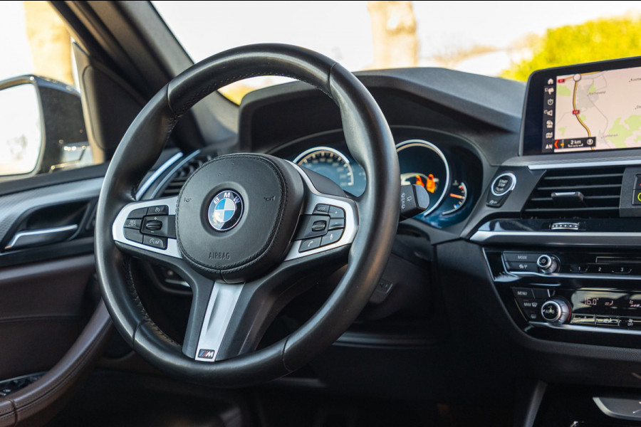 BMW X3 SDrive20i High Executive M-Sport I Panoramadak I Adaptive Led I Mokka Leder I Sportstoelen I BTW