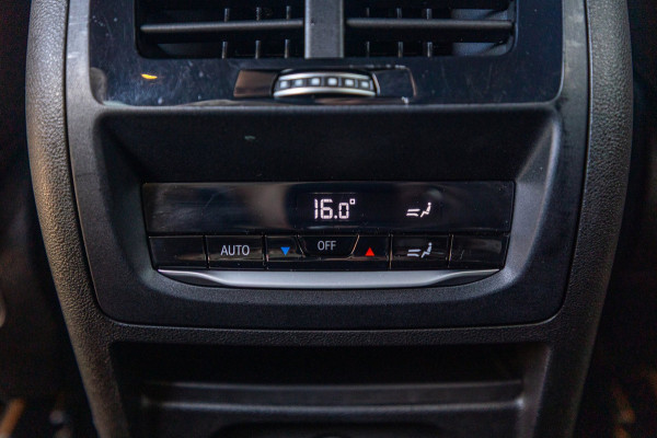 BMW X3 SDrive20i High Executive M-Sport I Panoramadak I Adaptive Led I Mokka Leder I Sportstoelen I BTW