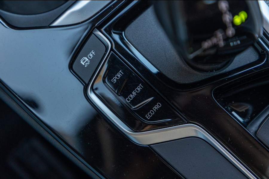 BMW X3 SDrive20i High Executive M-Sport I Panoramadak I Adaptive Led I Mokka Leder I Sportstoelen I BTW