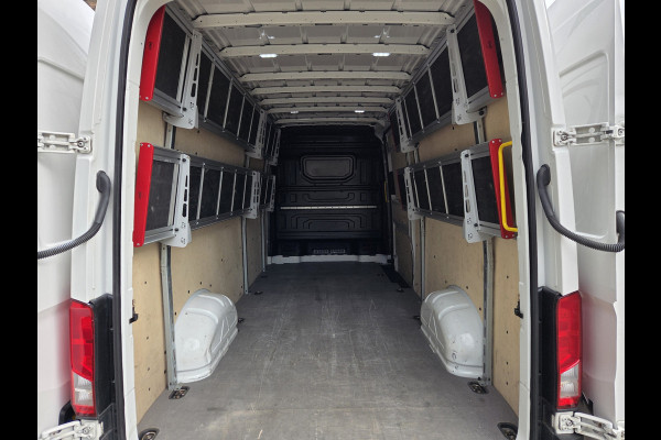 Volkswagen Crafter / MAN TGE 35 2.0 140Pk Automaat Lang L4 H3 Airco Achteruitrijcamera Carplay