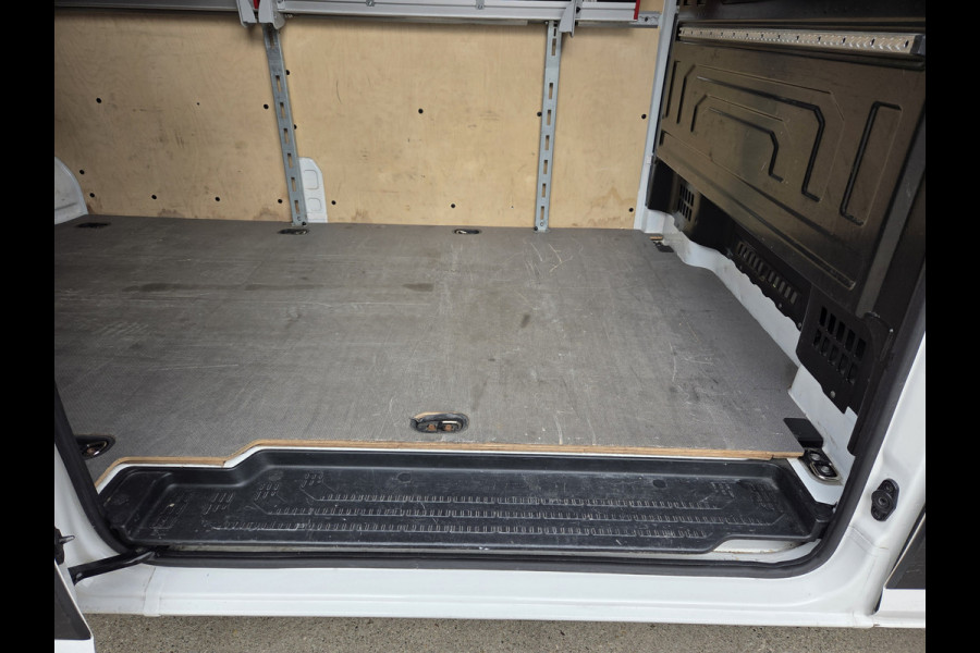 Volkswagen Crafter / MAN TGE 35 2.0 140Pk Automaat Lang L4 H3 Airco Achteruitrijcamera Carplay