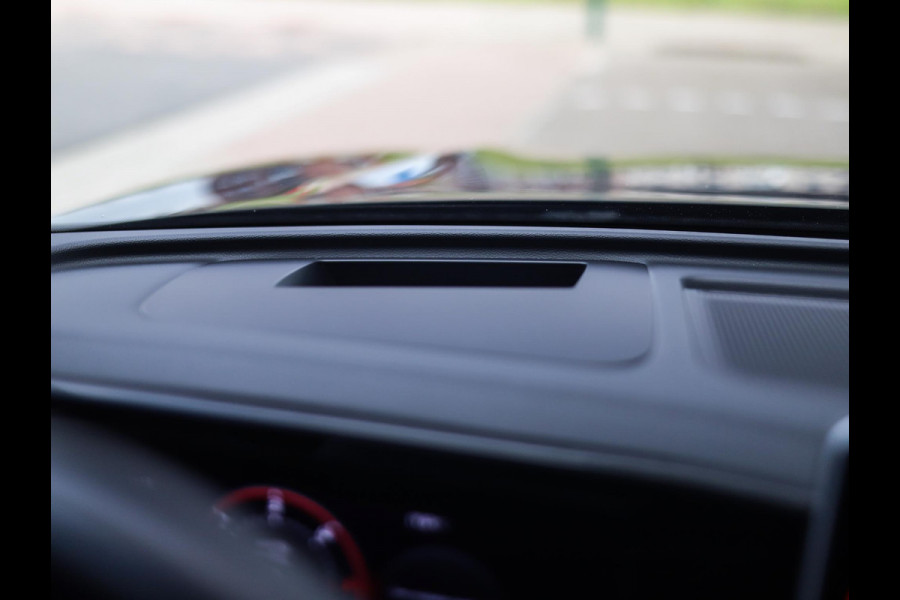 Volkswagen Tiguan 2.0 TDI 4Motion | R-Line | H/K | Leder | 360° Camera | DCC | Pano