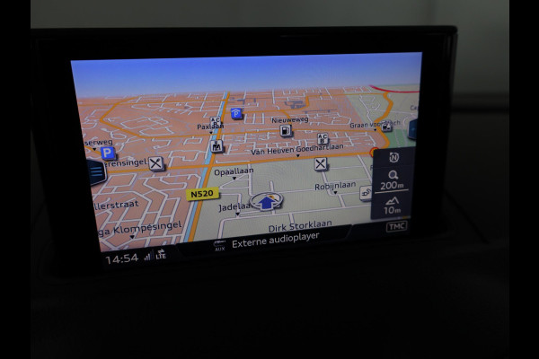 Audi A3 Sportback 1.4 e-tron Sport 204pk | Parksensors| Camera| 17'LM-velgen | verwarmde voorstoelen