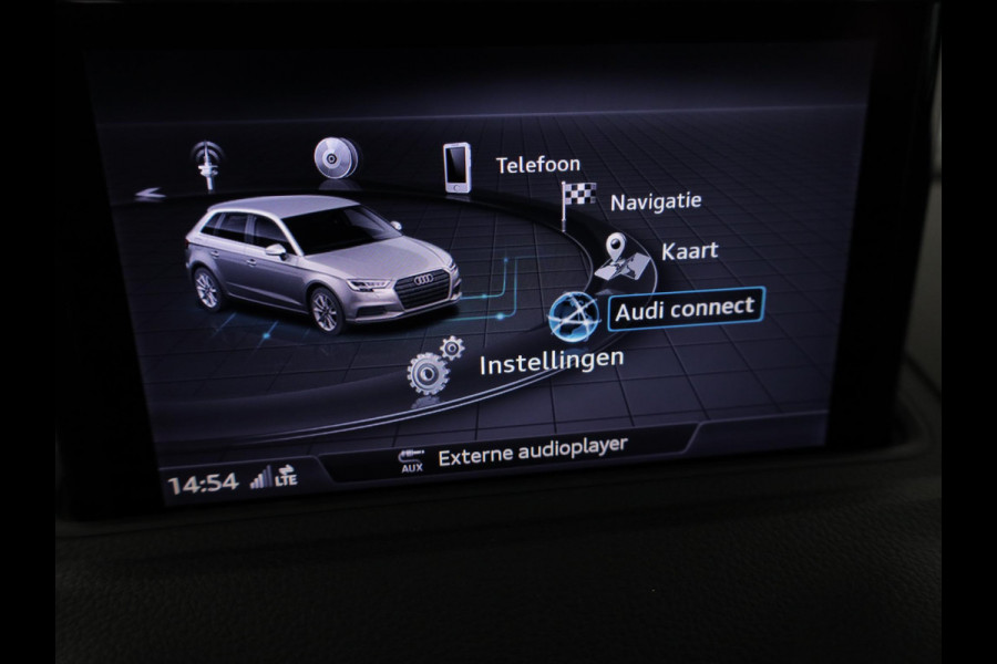 Audi A3 Sportback 1.4 e-tron Sport 204pk | Parksensors| Camera| 17'LM-velgen | verwarmde voorstoelen