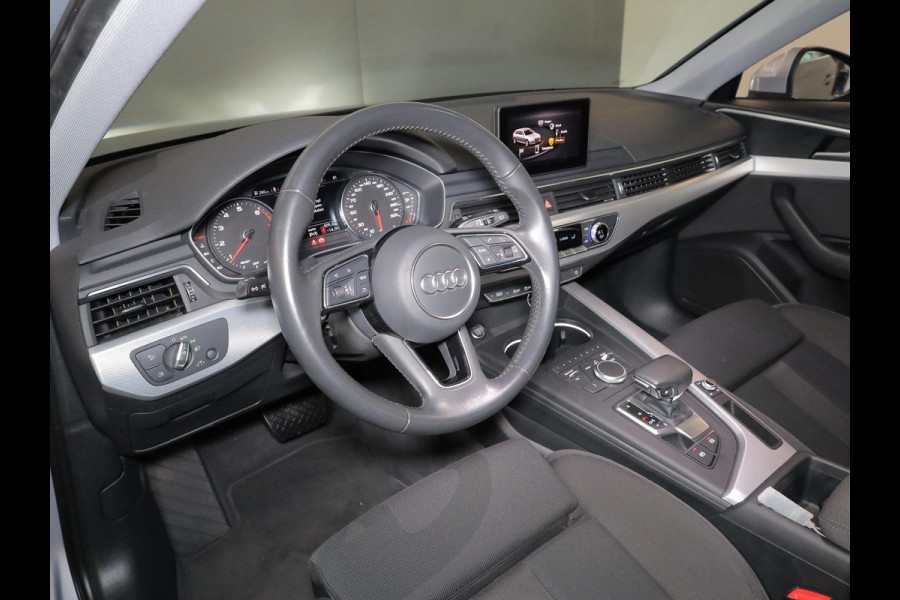Audi A4 Avant 35 TFSI Sport Lease Edition 150pk | Navigatie | 17 inch Lichtmetalen velgen | Climatronic |   Sportstoelen | Parkeersensoren achter