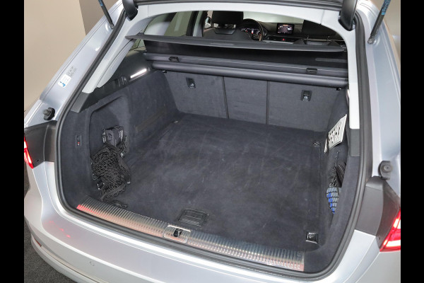 Audi A4 Avant 35 TFSI Sport Lease Edition 150pk | Navigatie | 17 inch Lichtmetalen velgen | Climatronic |   Sportstoelen | Parkeersensoren achter