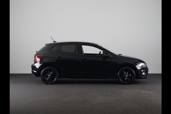 Volkswagen Polo 1.0 TSI Comfortline 95 pk | Navigatie | Parkeersensoren | Adaptieve cruise control | Apple Carplay/Android Auto |