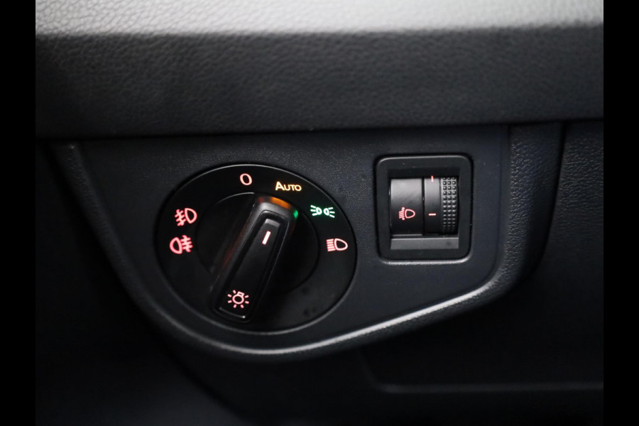 Volkswagen Polo 1.0 TSI Comfortline 95 pk | Navigatie | Parkeersensoren | Adaptieve cruise control | Apple Carplay/Android Auto |