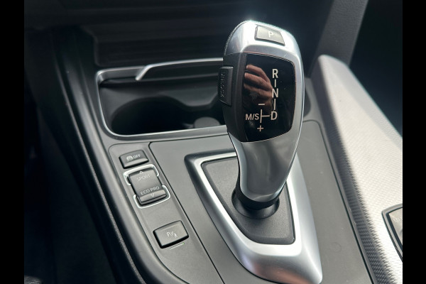 BMW 3 Serie Touring 318i M Sport Edition STOELVERW.|CAMERA