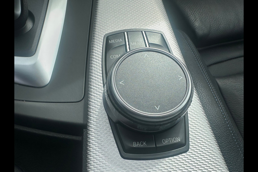 BMW 3 Serie Touring 318i M Sport Edition STOELVERW.|CAMERA