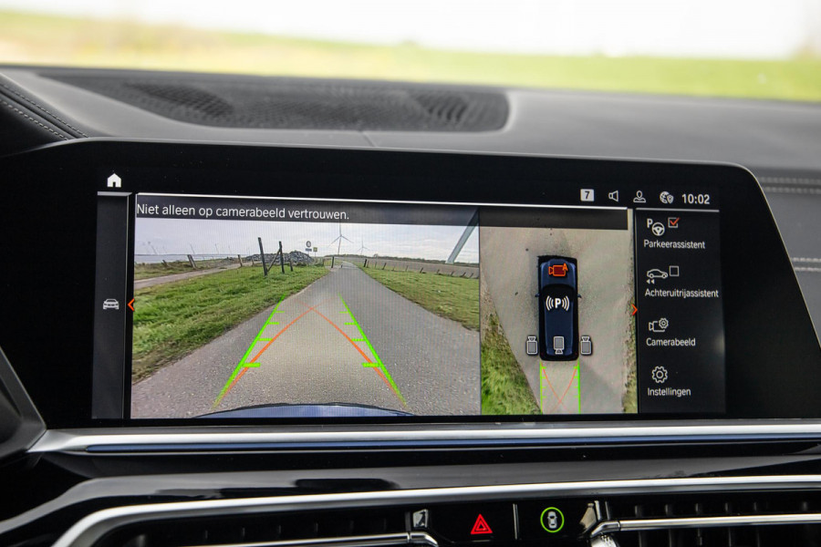 BMW X5 xDrive45e High Executive SKYLOUNGE / LASER / 4WIELSTURING / DIMAND POOK / LEDER / MAXTON / M PAKKET