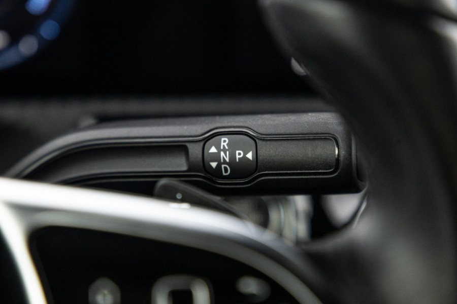 Mercedes-Benz A-Klasse 250 e Business Line AUTOMAAT / LEDER / CRUISE CONTROLE / CAMERA / CARPLAY