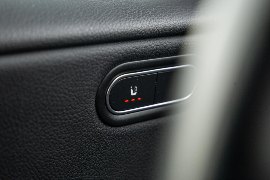 Mercedes-Benz A-Klasse 250 e Business Line AUTOMAAT / LEDER / CRUISE CONTROLE / CAMERA / CARPLAY