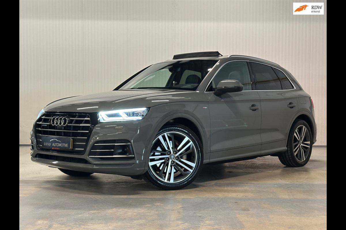 Audi Q5 55 TFSI e Quattro Competition | PANO | S--LINE | NARDO | TREKHAAK | LUCHTVERING