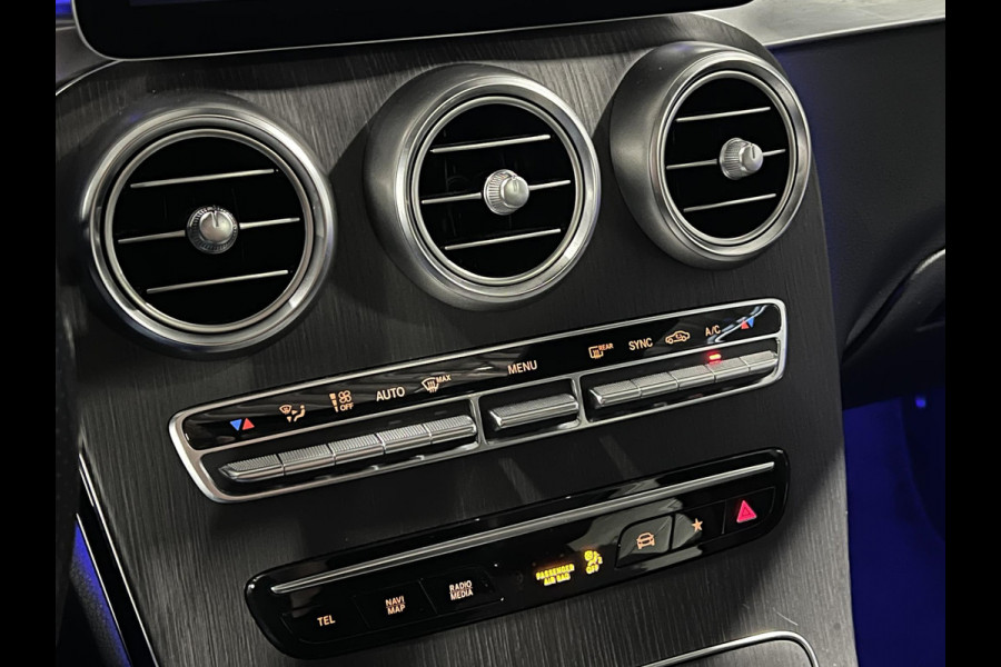 Mercedes-Benz GLC Coupé 300 4MATIC AMG Open dak | Burmester | Sfeerverlichting | Stuur-/stoelverwarming | Achteruitrij camera | Carplay
