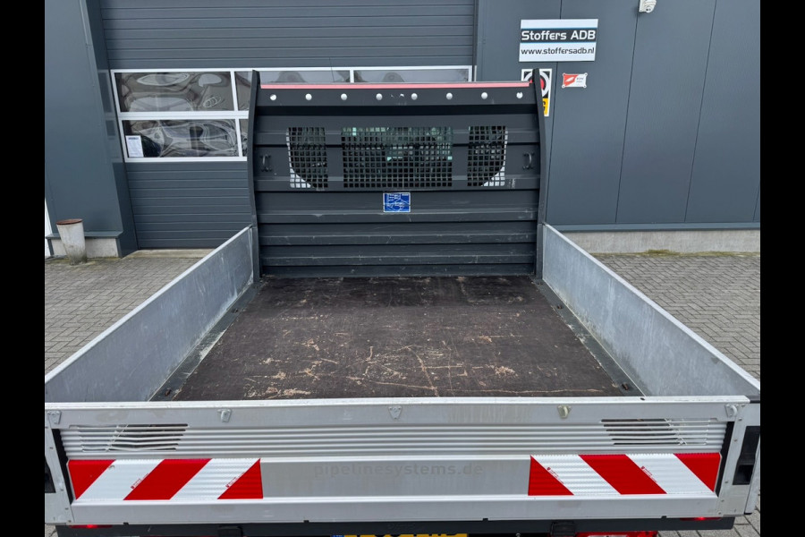 Ford Transit 350 2.0 TDCI L2H1 DC Trend 4WD | Open laadbak | Bluetooth | Kunstleder | 7-pers | Cruise| Radio | Airco | AWD 4x4