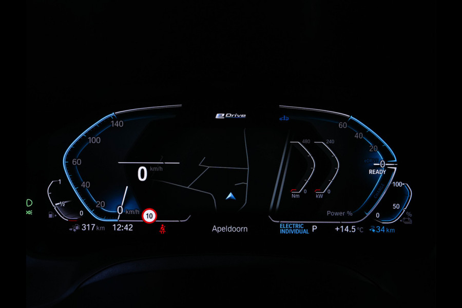 BMW 3-serie 330e eDrive Edition (Plug-In) (INCL-BTW) Aut. *LEATHER | FULL-LED | DIGI-COCKPIT | HEATED-SPORTSEATS | PRIVACYGLASS | AMBIENTLIGHT | DAB | NAVI-FULLMAP | ECC | CARPLAY | PDC | CRUI/SE | 18''ALU*