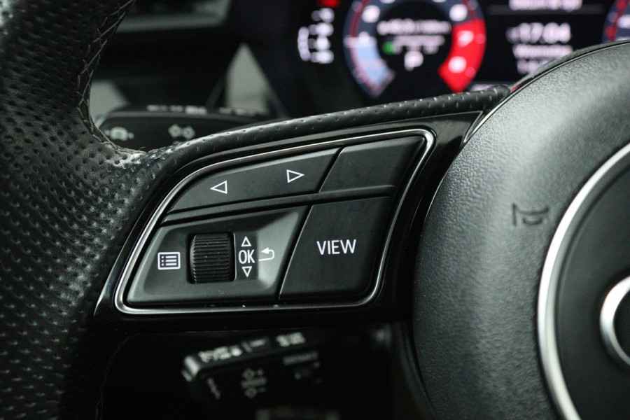 Audi A3 Sportback 30 TFSI S edition (DIGITALE COCKPIT, CRUISE CONTROL ADAPTIEF, NAVIGATIE, PARKEERSENSOREN)
