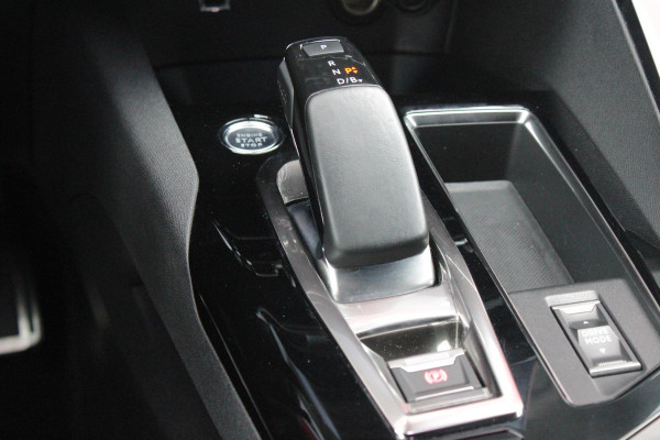 Peugeot 3008 1.6 HYbrid4 300PK GT PACK BUSINESS | CAMERA VOOR + ACHTER | APPLE CARPLAY/ANDROID AUTO | ELEKTRISCH BEDIENBARE ACHTERKLEP | ADAPTIVE CRUISE CONTROL | 18" LICHTMETALEN VELGEN | FULL LED KOPLAMPEN | DODEHOEK BEWAKING | CLIMATE CONTROL | NAVIGATIE | DAB+ RADIO | KEYLESS ENTRY/START |